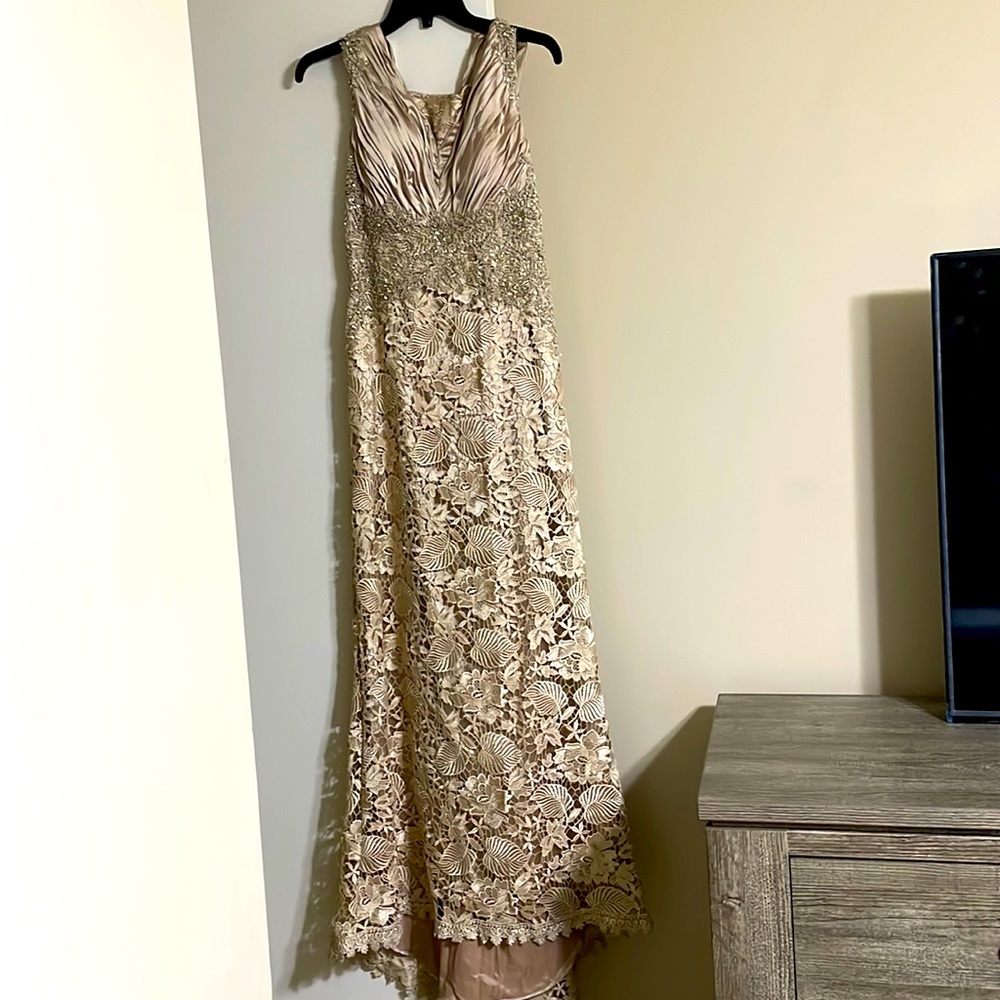 Mac Duggal gown